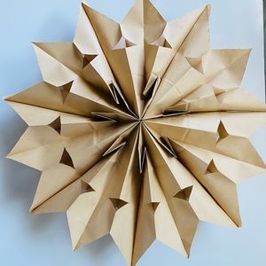 Holiday Decor - Paper Snowflakes
